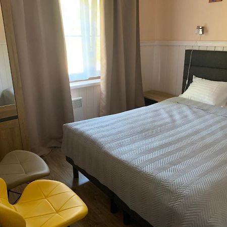 Bed and Breakfast Keldrimaee Kuelalistemaja à Hiiumaa Extérieur photo