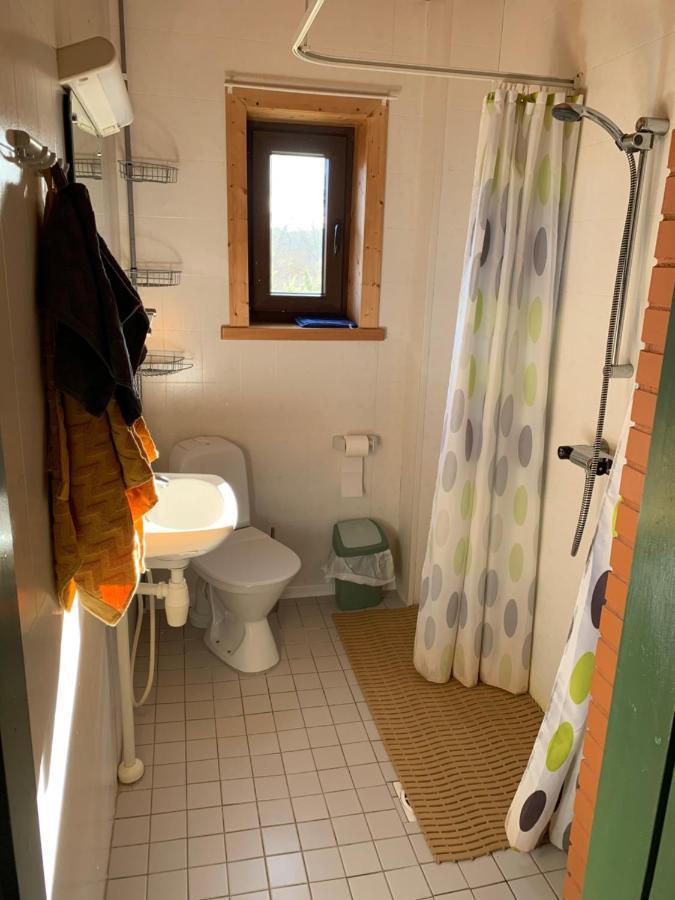 Bed and Breakfast Keldrimaee Kuelalistemaja à Hiiumaa Extérieur photo