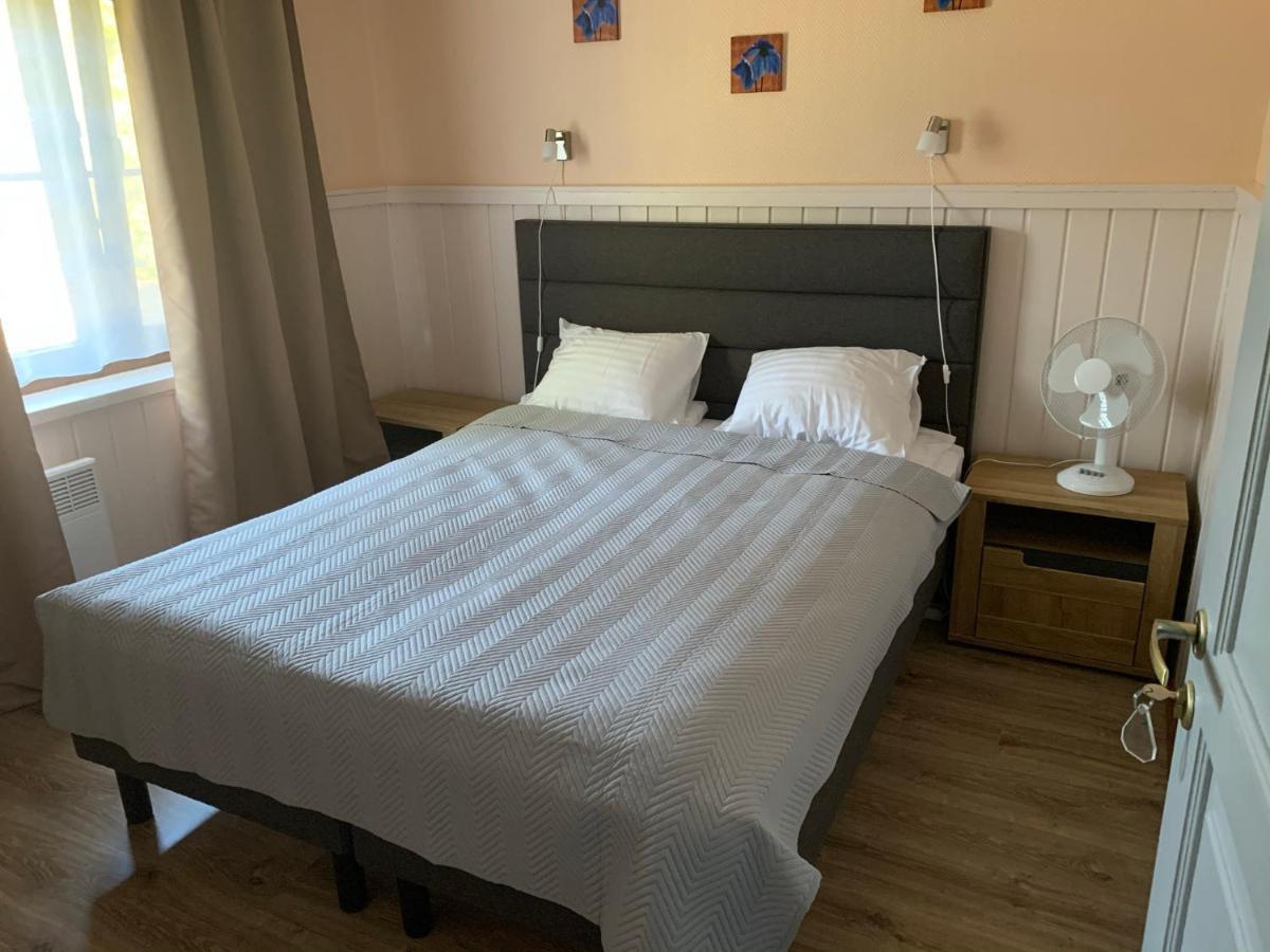 Bed and Breakfast Keldrimaee Kuelalistemaja à Hiiumaa Extérieur photo