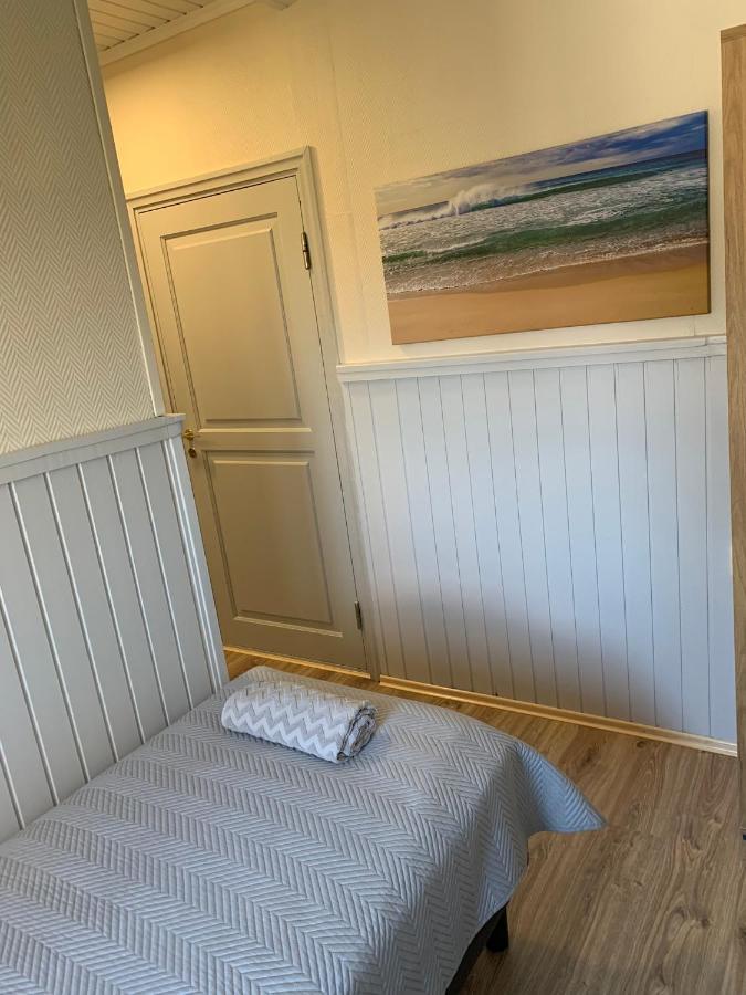 Bed and Breakfast Keldrimaee Kuelalistemaja à Hiiumaa Extérieur photo